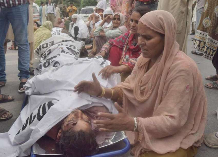 لاہور: پھلرواں گاؤں میں مخالف گروپ کی فائرنگ سے جاں بحق ہونیوالے ..