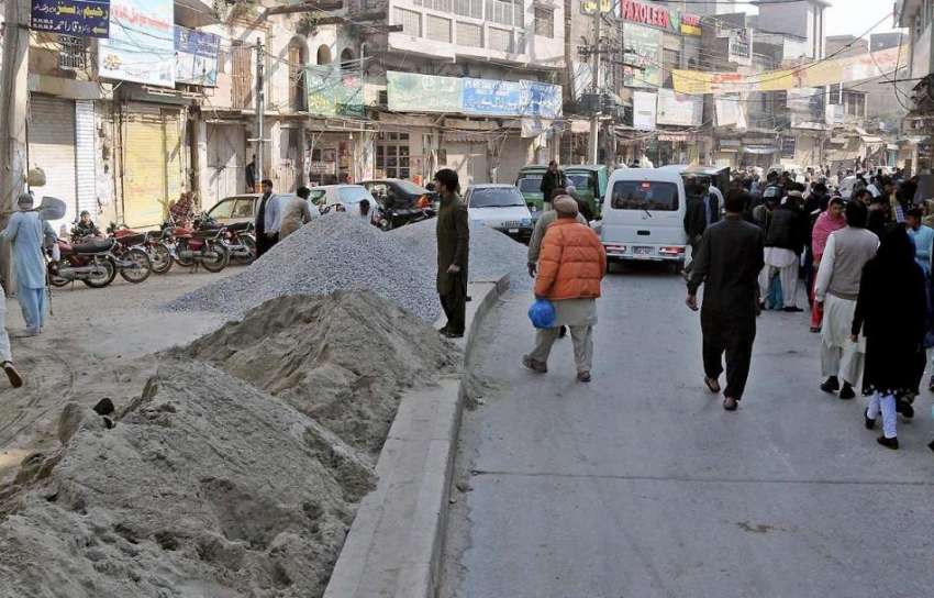 راولپنڈی: ٹی ایم اے کی نااہلی، بوہڑ بازار میں بلڈنگ میٹریل ..