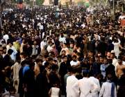 لاہور: محرم الحرام کا مرکزی جلوس اپنی منزل کی جانب رواں دواں ہے۔