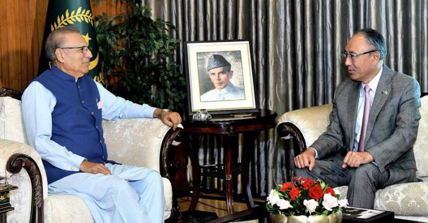 اسلام آباد: صدر ڈاکٹر عارف علوی جاپان کے سفیر کونینوری مٹسودا ..