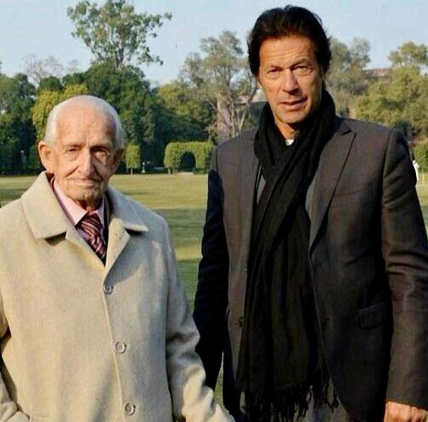 اسلام آباد: وزیر اعظم عمران خان کی اپنے استاد میجر جیفری ..