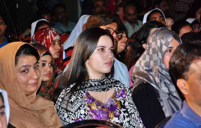 اسلام آباد: نیشنل ٹیکسٹائل نمائش کی افتتاحی تقریب میں شہریوں ..