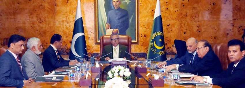 اسلام آباد: صدر مملکت ڈاکٹر عارف علوی کو وفاقی محتسب کی جانب ..