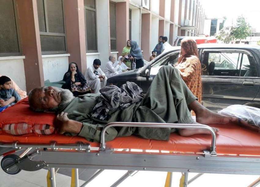 راولپنڈی: ڈی ایچ کیو ہسپتال میں احتجاج کے باعث آنیوالا ایک ..