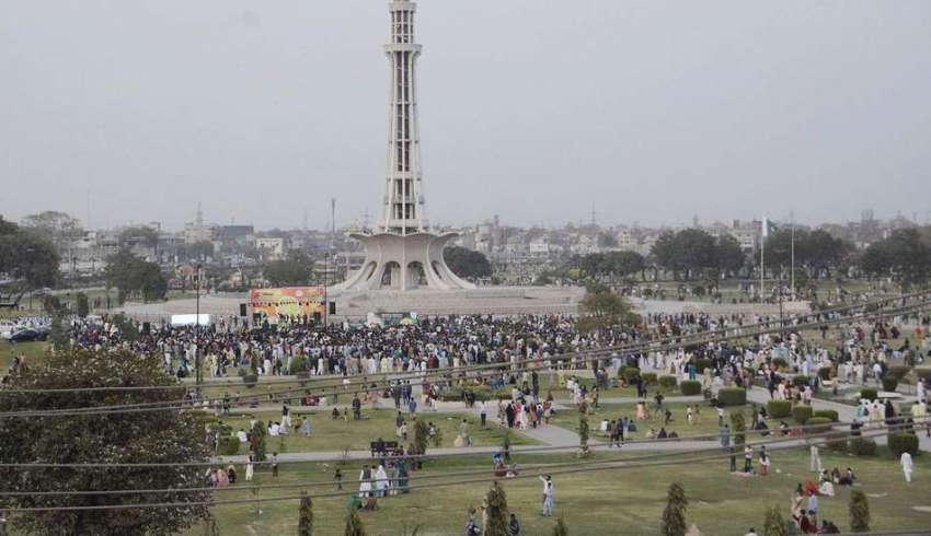 لاہور: مینار پاکستان کے احاطے میں منعقدہ جشن بہاراں فیسٹیول ..