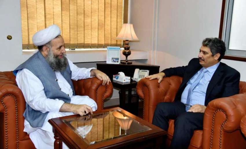 اسلام آباد: وزیر مذہبی امور پیرنورالحق قادری سے شام کے سفیرڈاکڑ ..