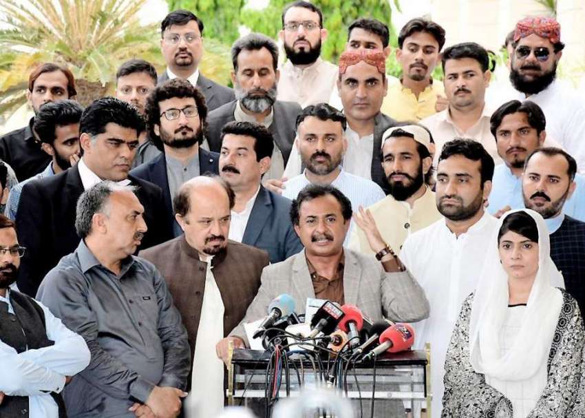 کراچی: پاکستان تحریک انصاف سندھ کے قائمقام صدر و پارلیمانی ..