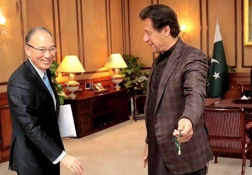 اسلام آباد: وزیر اعظم عمران خان سے پاکستان میں جاپان کے سفیر ..