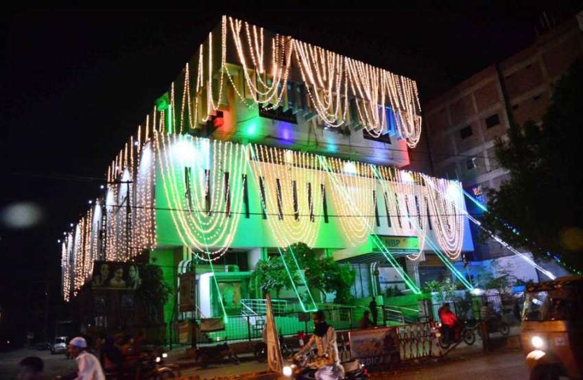 حیدرآباد: عید میلاد النبی کے سلسلے میں رنگین روشنیوں سے ..