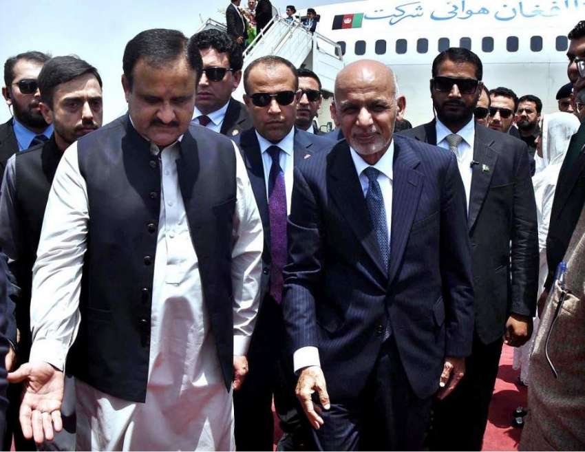 لاہور: افغان صدر اشرف غنی کا لاہور ایئرپورٹ پر وزیر اعلیٰ ..