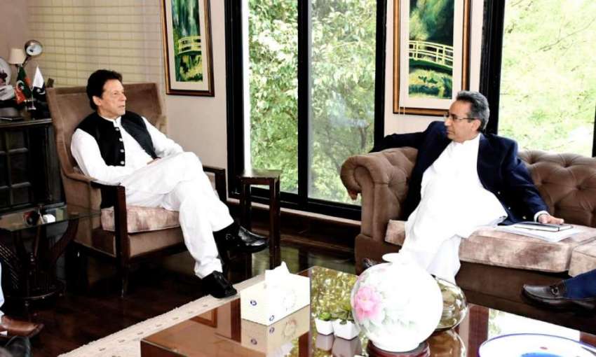 اسلام آباد: وزیر اعظم عمران خان سے معاون خصوصی برائے توانائی ..