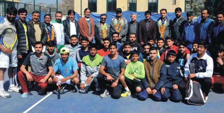پشاور: خیبر پختونخوا اوپن ٹینس چمپئن شپ میں شریک کھلاڑیوں ..