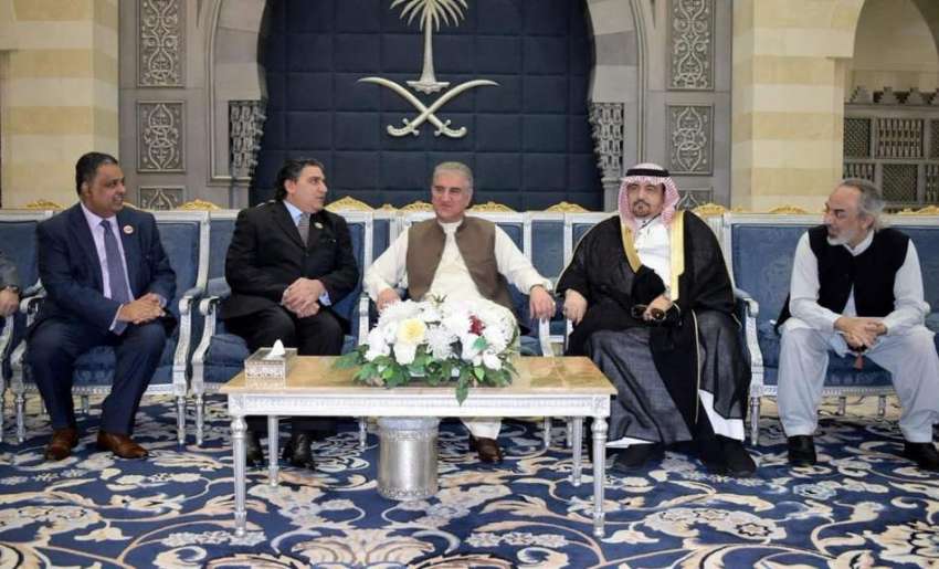 جدہ: وزیر خارجہ مخدوم شاہ محمود قریشی کا جدہ پہنچنے پر سعودی ..
