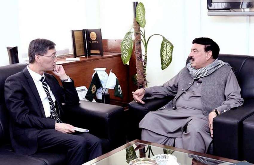 اسلام آباد:وزیر ریلوے ریلوے شیخ رشید احمد سے چین کے سفیر ..