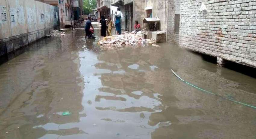 حیدر آباد: سردار کالونی پریٹ آباد کا علاقہ سیوریج کے پانی ..