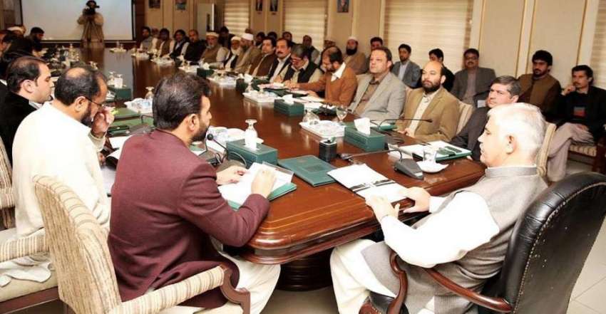 پشاور: وزیر اعلیٰ خیبر پخونخوا محمود خان سے کوہاٹ ضلع میں ..