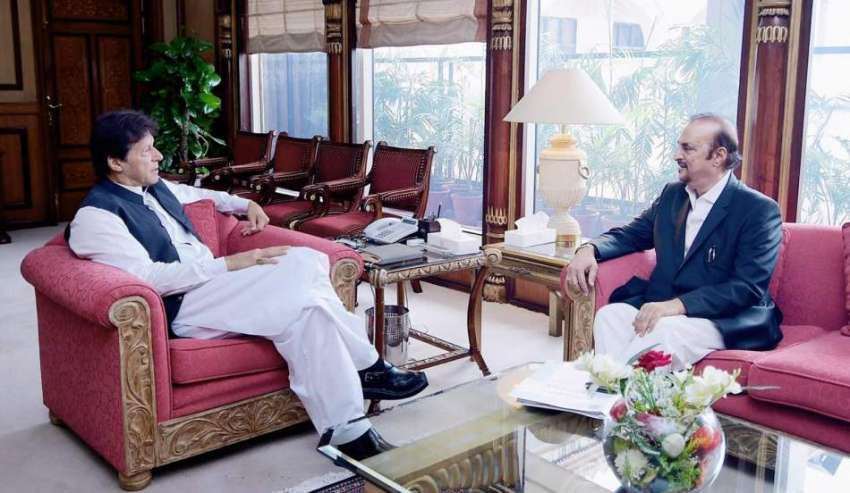 اسلام آباد: وزیر اعظم عمران خان سے تحریک انصاف کے مرکزی رہنما ..