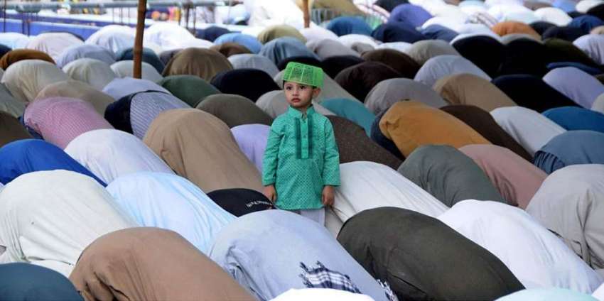 راولپنڈی: جامع مسجد میں ماہ صیام کے دوسرے جمعةالمبارک کی ..