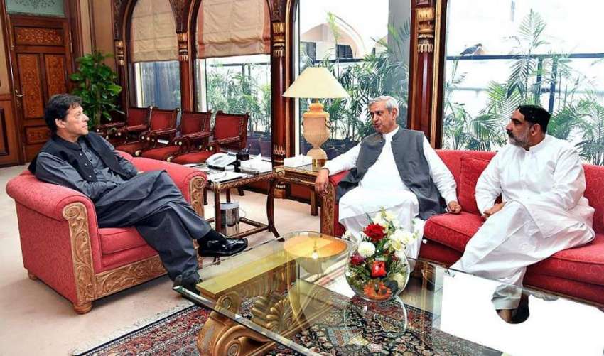 اسلام آباد: وزیر اعظم عمران خان سے وفاقی وزیر خوراک صاحبزادہ ..