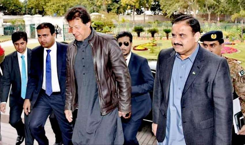 لاہور: وزیر اعظم عمران خان ایک روزہ دورے پر لاہور پہنچنے ..