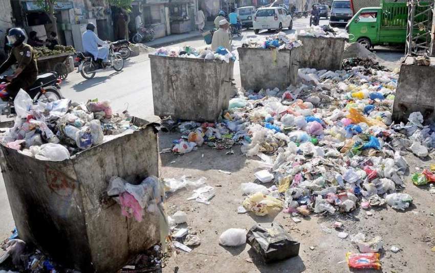 راولپنڈی: کینٹ کی حدود ڈھوک سیداں روڈ پر بروقت کچرا نہ اٹھائے ..