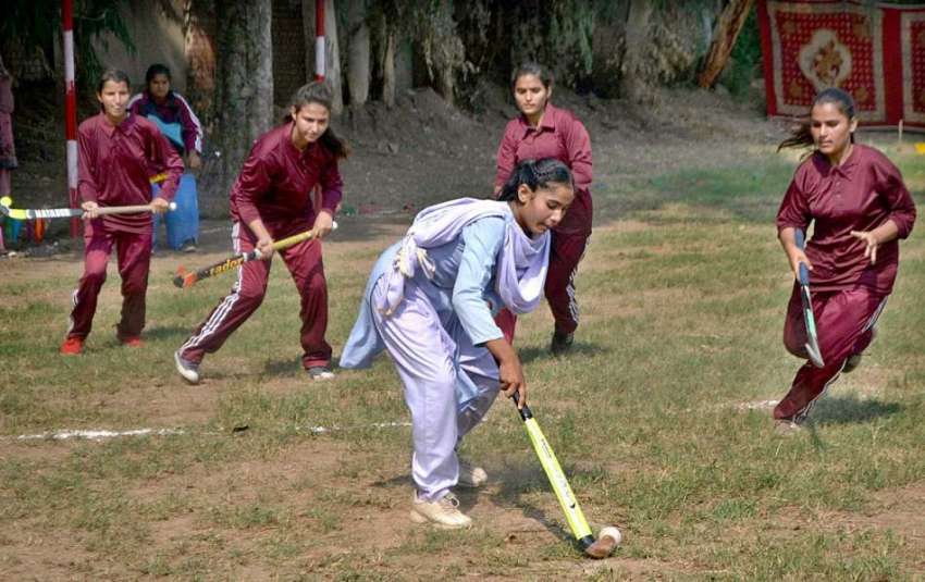 سرگودھا: گورنمنٹ گرلز جامع ہائی اسکول میں پنجاب میں کھیلوں ..