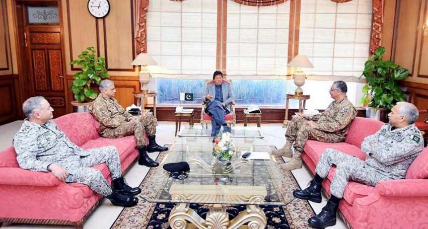 اسلام آباد: وزیر اعظم عمران خان سے چیئرمین جائنٹ چیفس آف ..