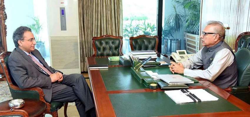اسلام آباد: صدر مملکت ڈاکٹر عارف علوی سے وزیر اعظم کے مشیر ..