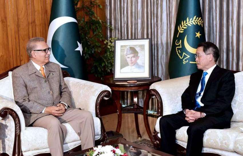 اسلام آباد: صدر مملکت ڈاکٹر عارف علوی سے جاپان کے سفیر تاکاشی ..