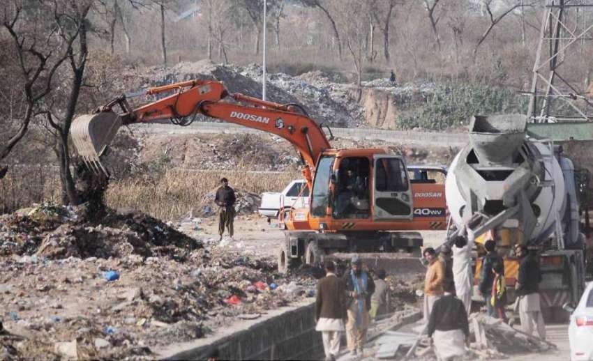 اسلام آباد: سگنل فری ایکسپریس وے لنک روڈ کا تعمیری کام جاری ..