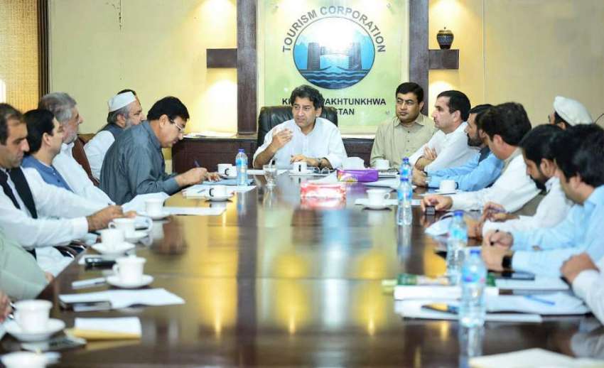پشاور: سینئر صوبائی وزیر عاطف خان ملاکنڈ ڈویژن میں سیاحت ..