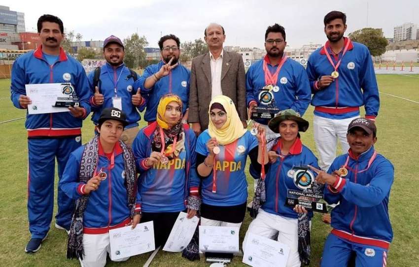 لاہور: واپڈا ٹیم کا ساتویں مینز آرچری چمپئن شپ جیتنے کے بعد ..