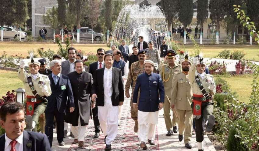گلگت: وزیراعظم عمران خان پر چم کشائی کی تقریب میں شرکت کیلئے ..
