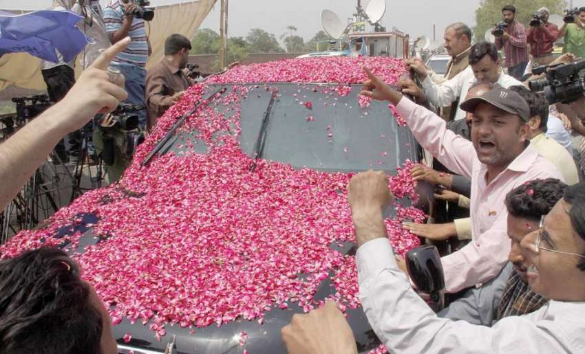 لاہور: مسلم لیگ (ن) کی نائب صدر مریم نوام کوٹ لکھپت جیل میں ..