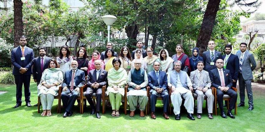 اسلام آباد: صدر مملکت ڈاکٹر عارف علوی کا سیمینار کے موقع ..