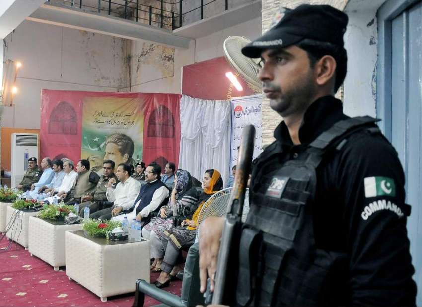 راولپنڈی: ڈپٹی کمشنر محمد علی رندھاوا، سی پی او محمد فیصل ..