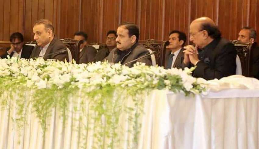 لاہور: وزیر اعلیٰ پنجاب عثمان بزدار پارلیمانی پارٹی کے اجلاس ..
