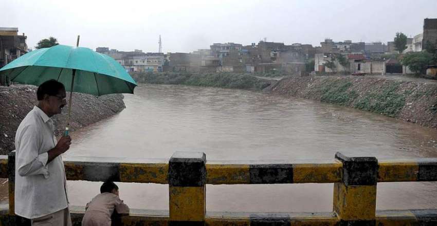 راولپنڈی: شہر میں ہونے والی موسلا دھار بارش کے بعد نالہ لئی ..