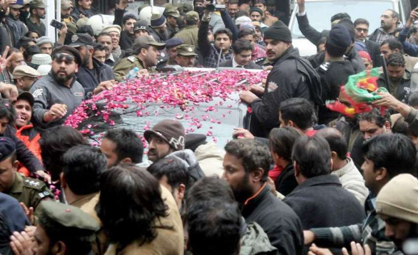 لاہور: تحریک انصاف کے سینئر رہنما عبدالعلیم خان کو احتساب ..