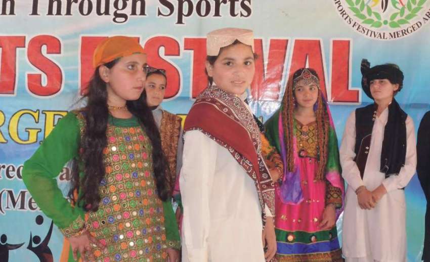 پشاور: قبائلی اضلاع گیمز میں خواتین مقابلوں کے افتتاح کے ..