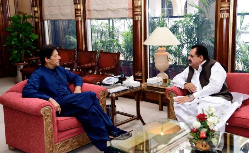 اسلام آباد: وزیر اعظم عمران خان سے وفاقی وزیر برائے ہاؤسنگ ..