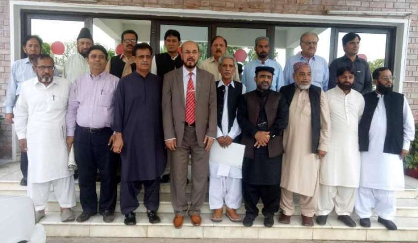 لاہور: نیشنل کونسل فار طب کے صدر ڈاکٹر ضابطہ خان شنواری کے ..