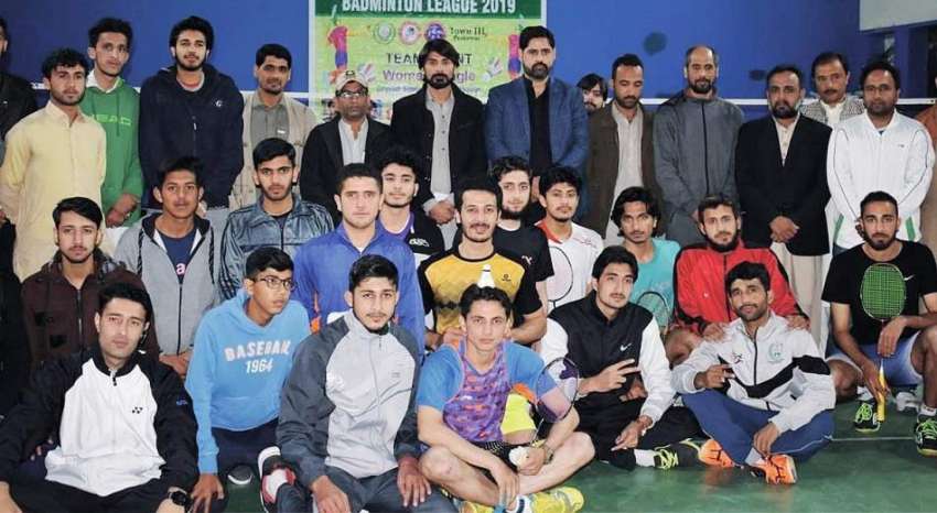 پشاور: کلین اینڈ گرین بیڈ منٹن لیگ میں شریک کھلاڑیوں کا رکن ..