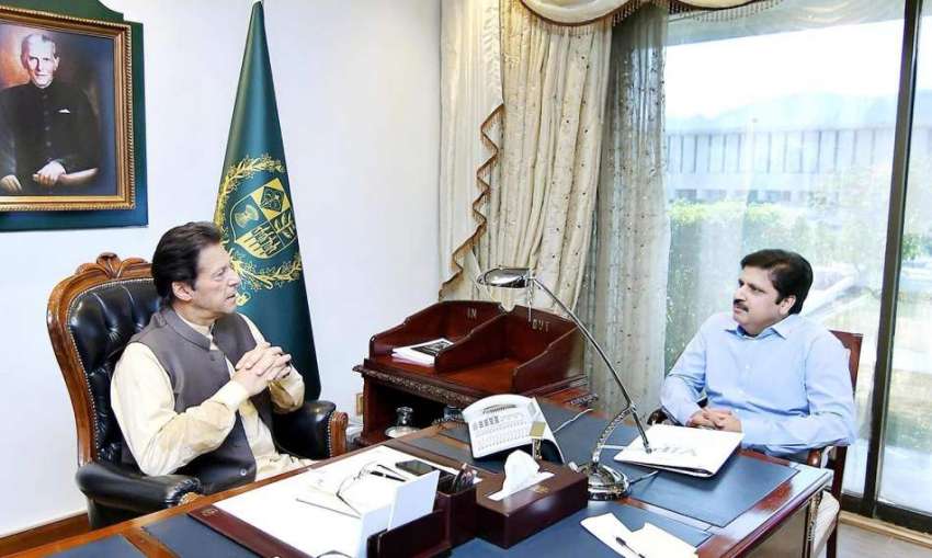 اسلام آباد: وزیر اعظم عمران خان سے رکن قومی اسمبلی ملک عمر ..