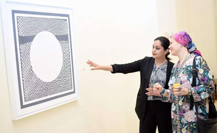 اسلام آباد: ست رنگ آرٹ گیلری میں چھ ممتاز آرٹسٹوں کے فن پاروں ..
