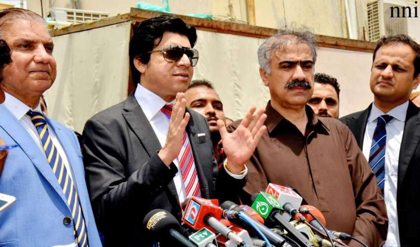 کراچی: وفاقی وزیر آبی وسائل فیصل واوڈا سہیل انور سیال کے ..