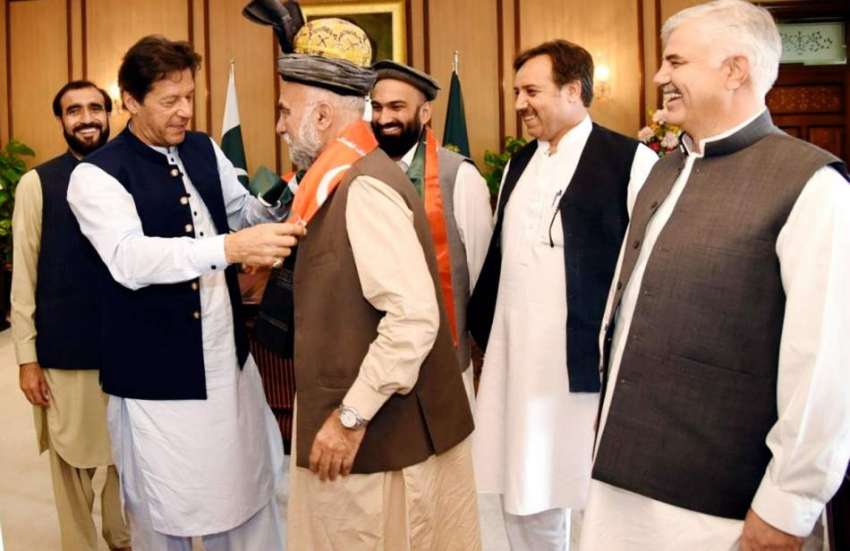 اسلام آباد: وزیر اعظم عمران خان، سابق رکن قومی اسمبلی ڈاکٹر ..