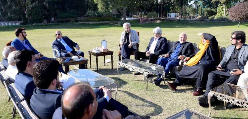 لاہور : گورنر پنجاب چوہدری محمد سرور سے صوبائی وزراء سنٹرل ..