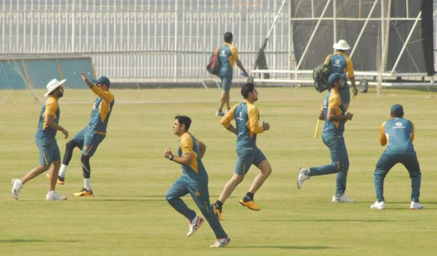 راولپنڈی، قومی کرکٹ ٹیم کے کھلاڑی راولپنڈی کرکٹ سٹیڈیم ..