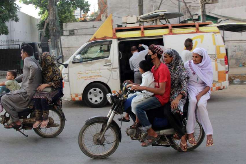 کراچی:لاک ڈوان میں شہریوں کا بلاضرورت باہر نہ نکلنے کی ہدایات ..
